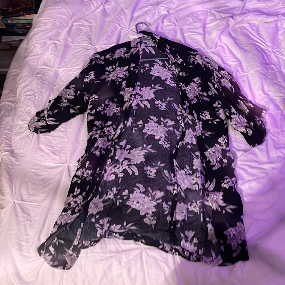 black floral short sleeve cardigan